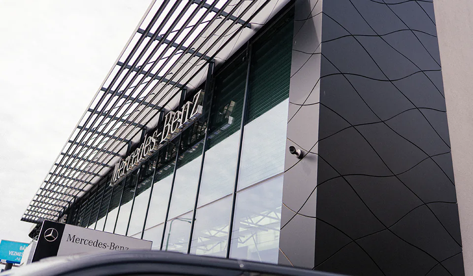Showroom Mercedes-Benz - Wrapstyle Zlín